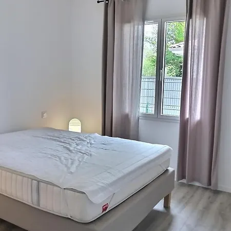 Contemporary House - 3 Bedrooms - Garden Tatil Evi *
