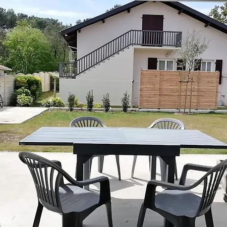Tatil Evi Contemporary House - 3 Bedrooms - Garden Tarnos